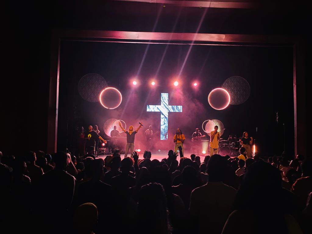LiveGear production — houses of worship, main stage